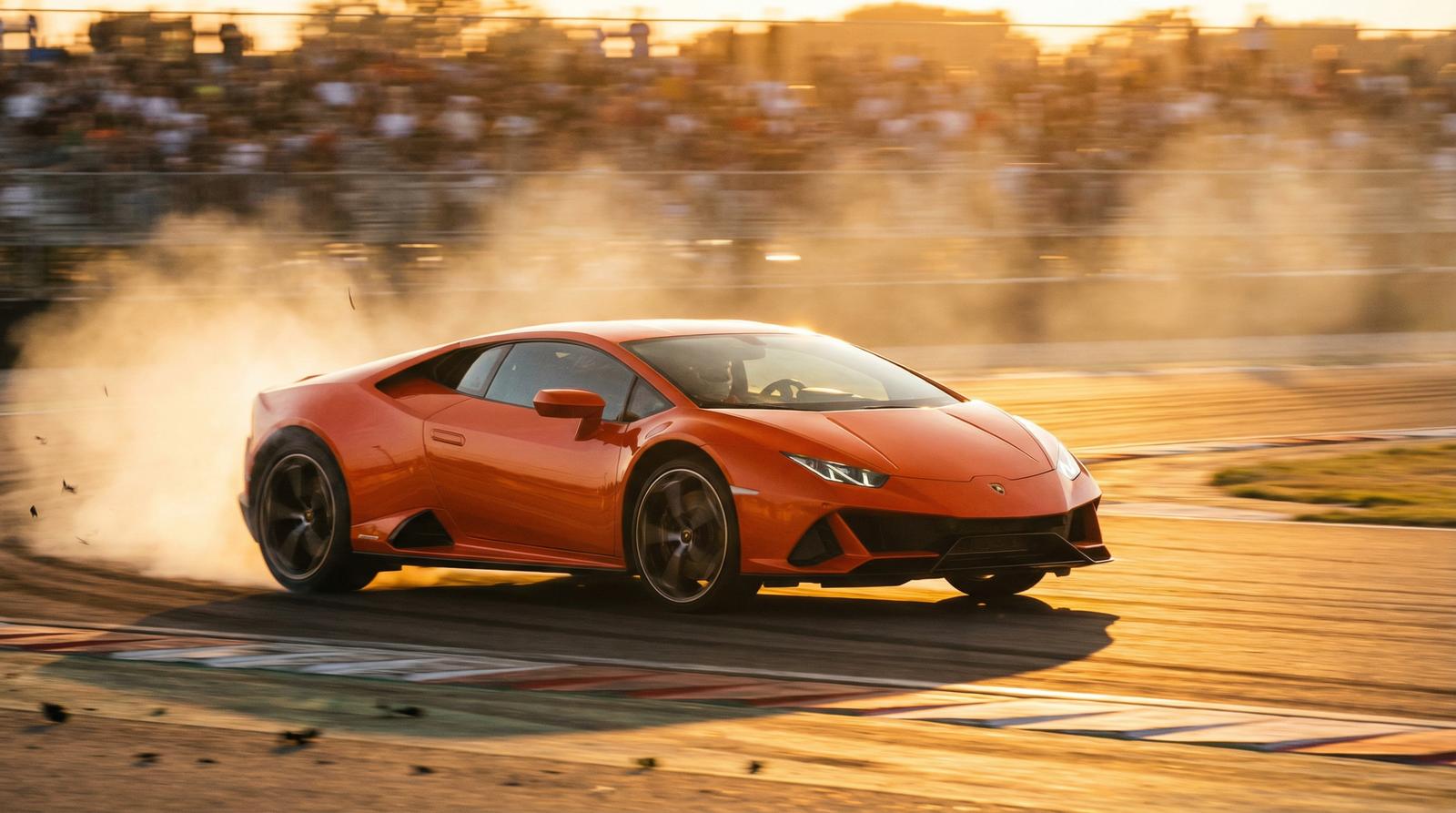 每日大赛跑车视频-兰博基尼赛道漂移